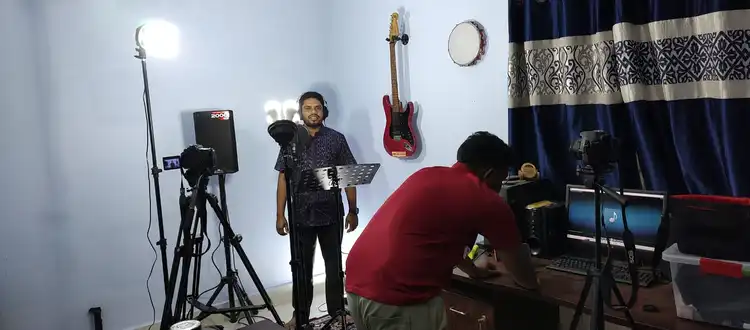 Araadhak Music & Media School